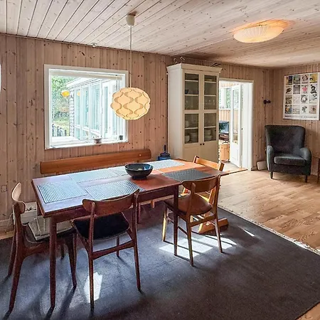 Cozy In With Wifi Hébergement de vacances Stege